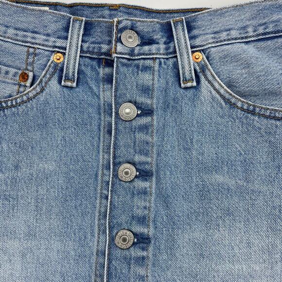 LEVI'S Premium Button Front Denim Mini Skirt Sz 24 Frayed Cut Off Hem - Picture 4 of 7
